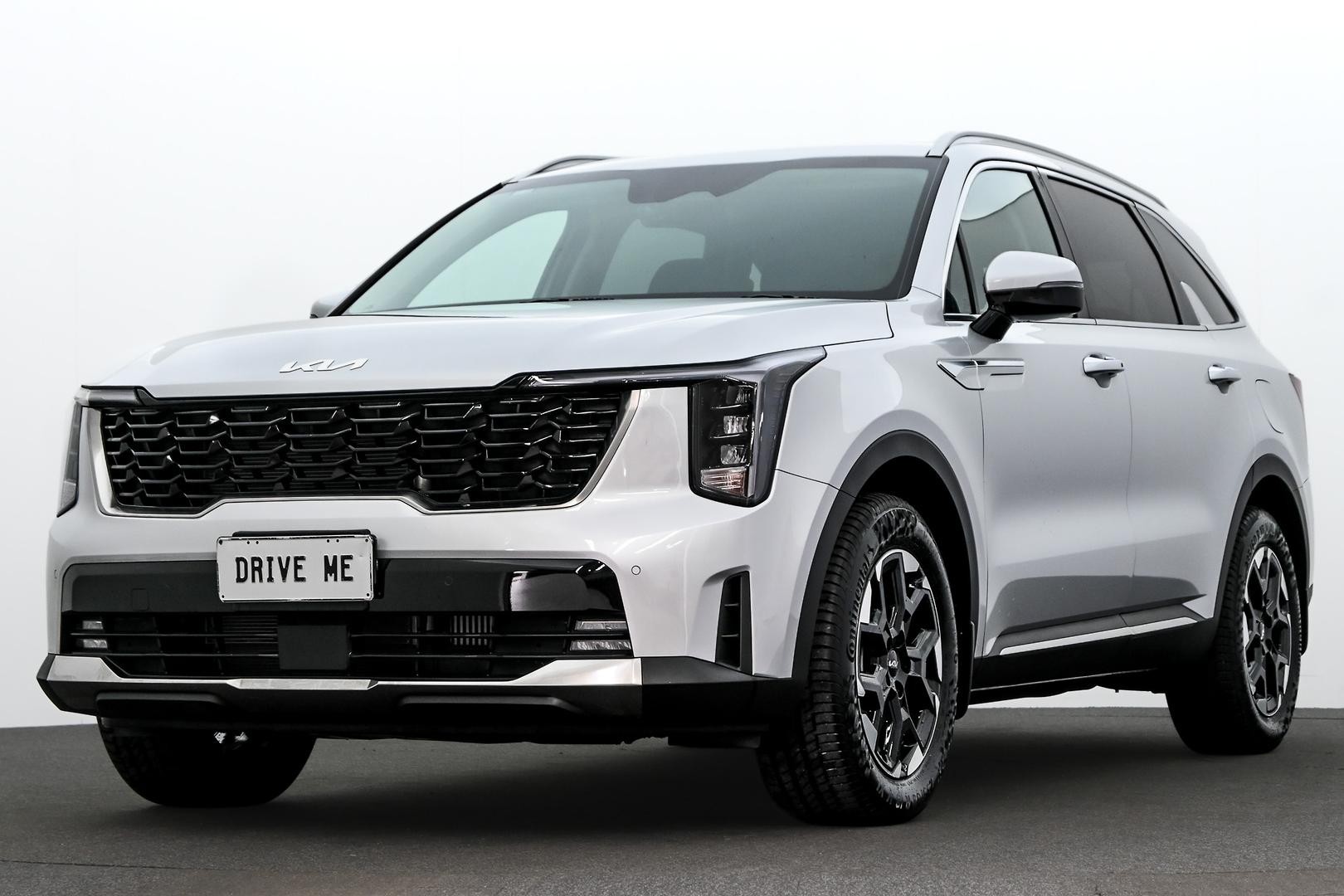 Kia Sorento image 1