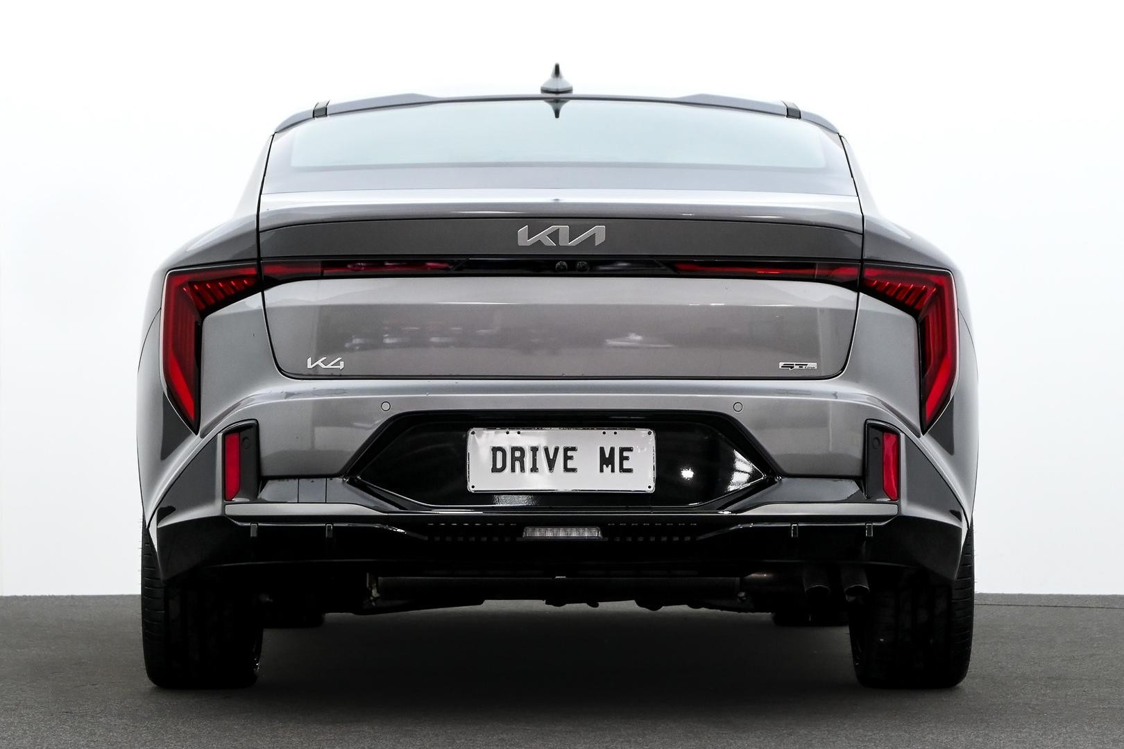 Kia K4 image 3