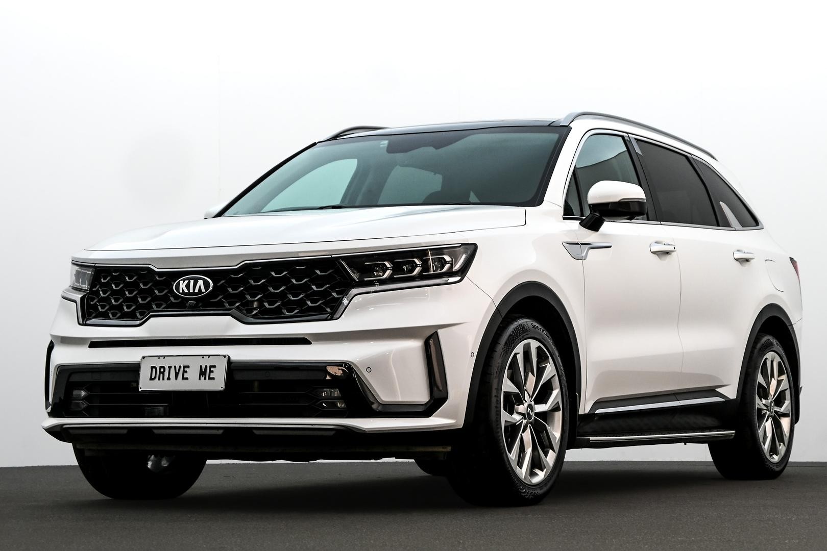 Kia Sorento image 1