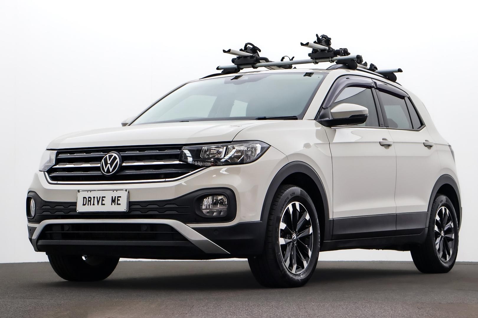 Volkswagen T-cross image 1