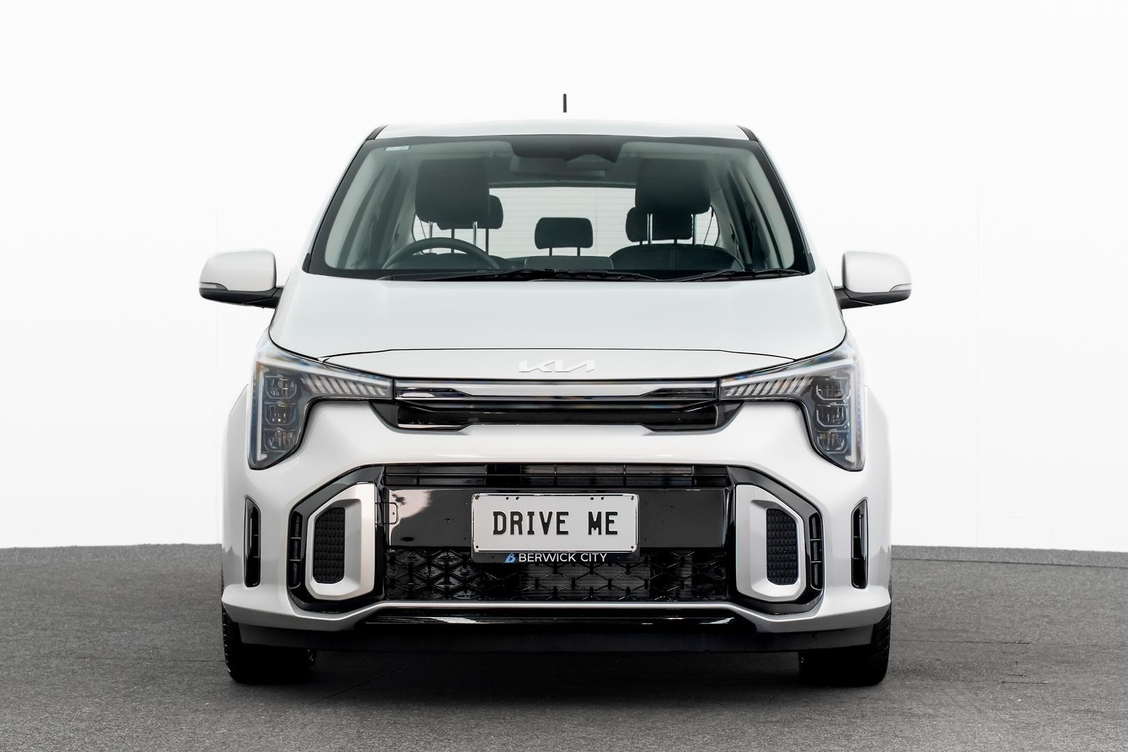 Kia Picanto image 2