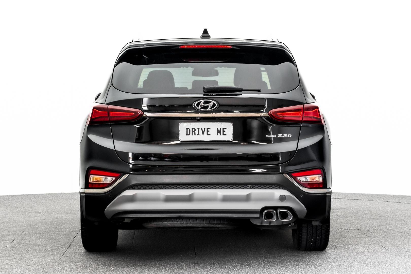 Hyundai Santa Fe image 3