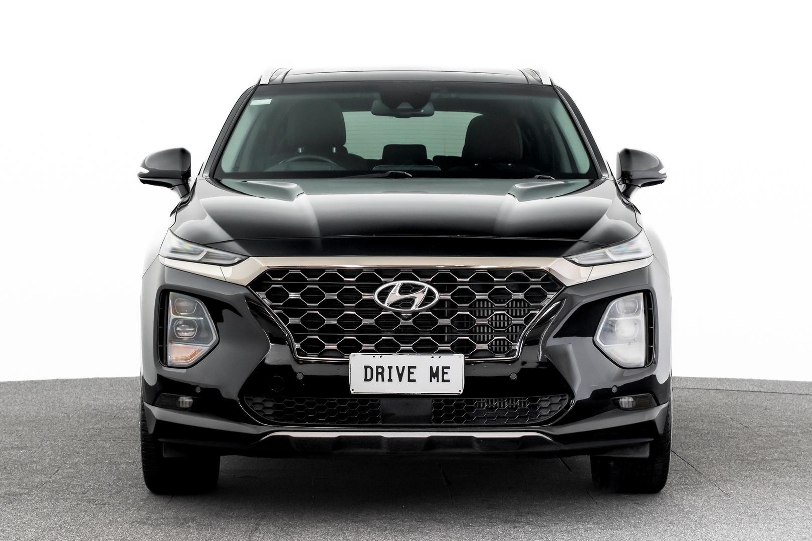 Hyundai Santa Fe image 2