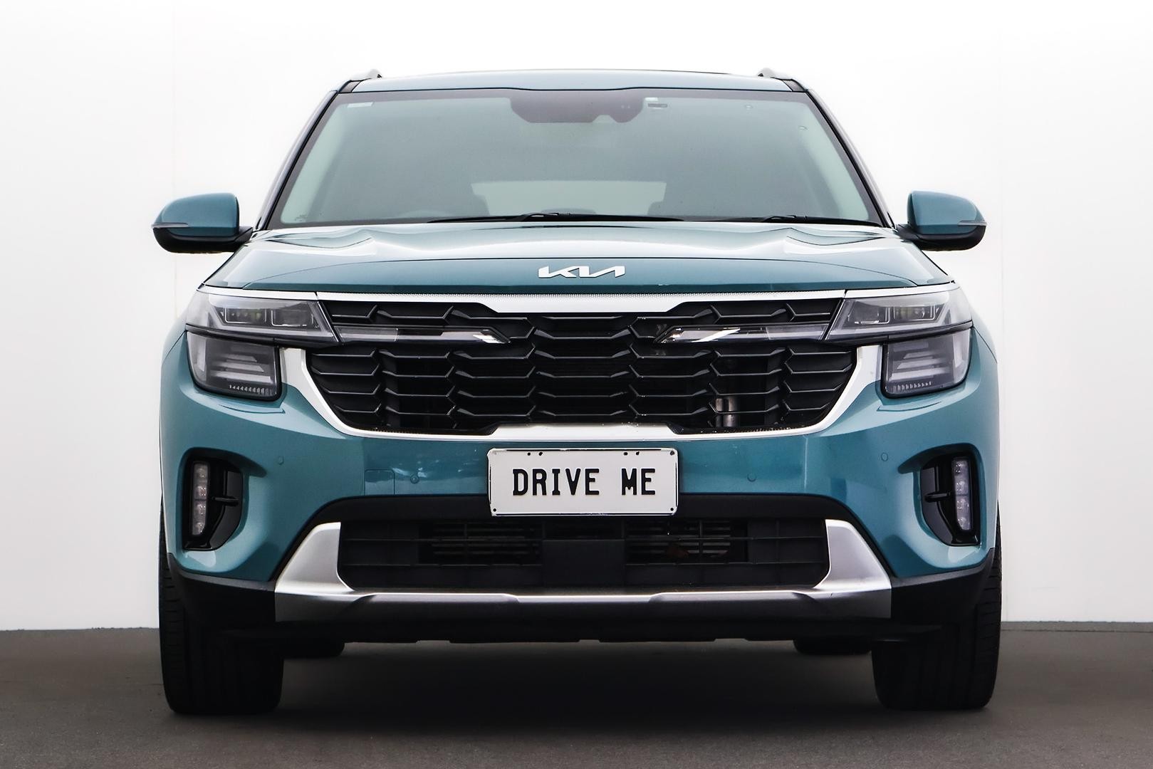 Kia Seltos image 2