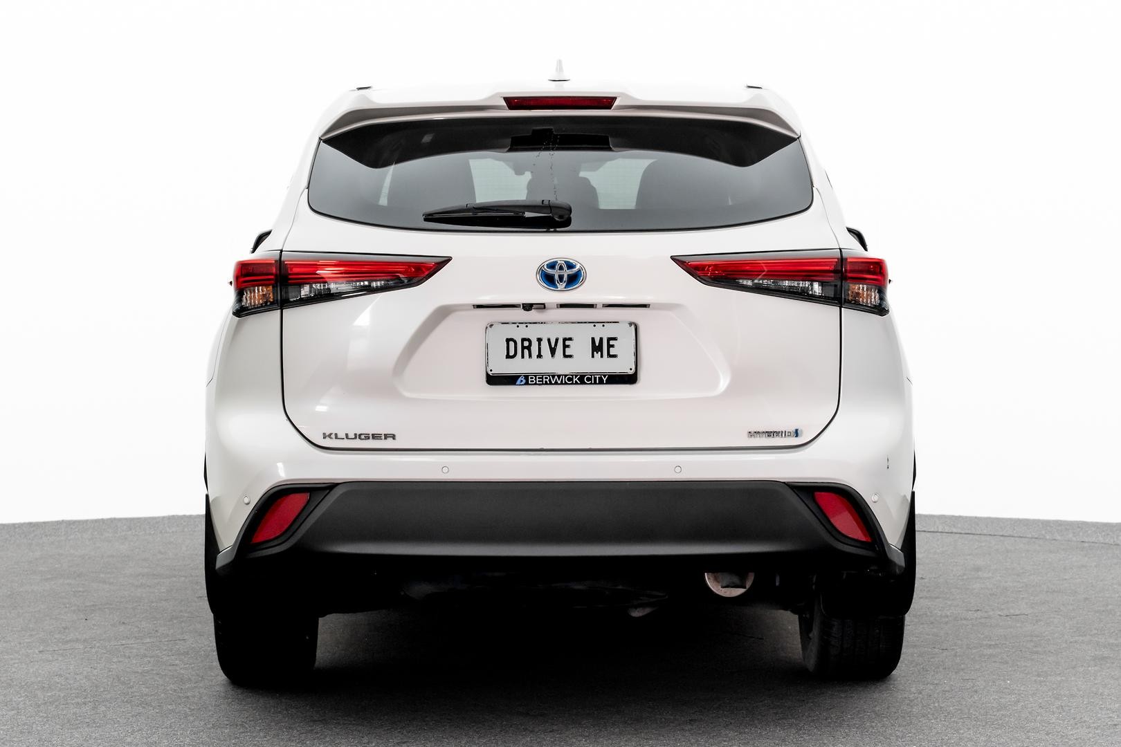 Toyota Kluger image 3