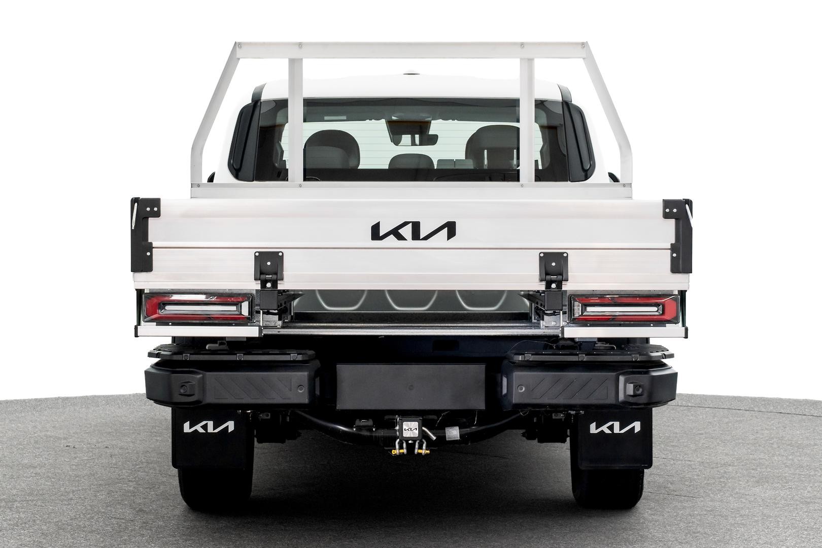 Kia Tasman image 3