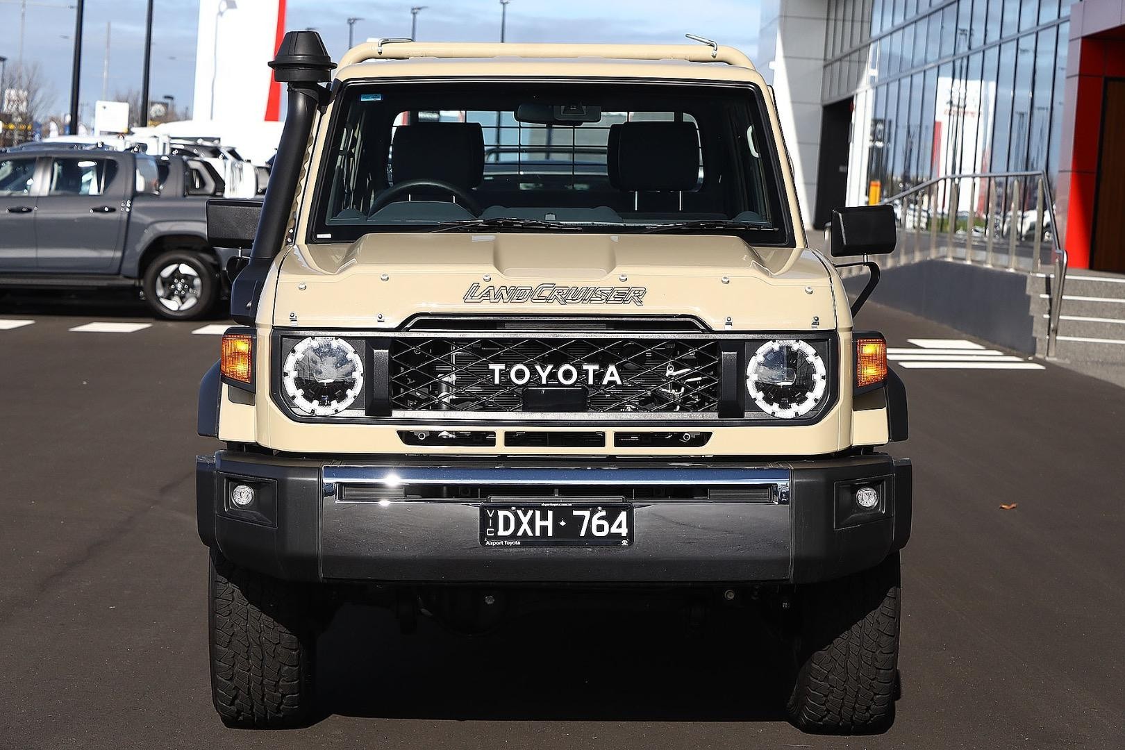 Toyota Landcruiser image 4