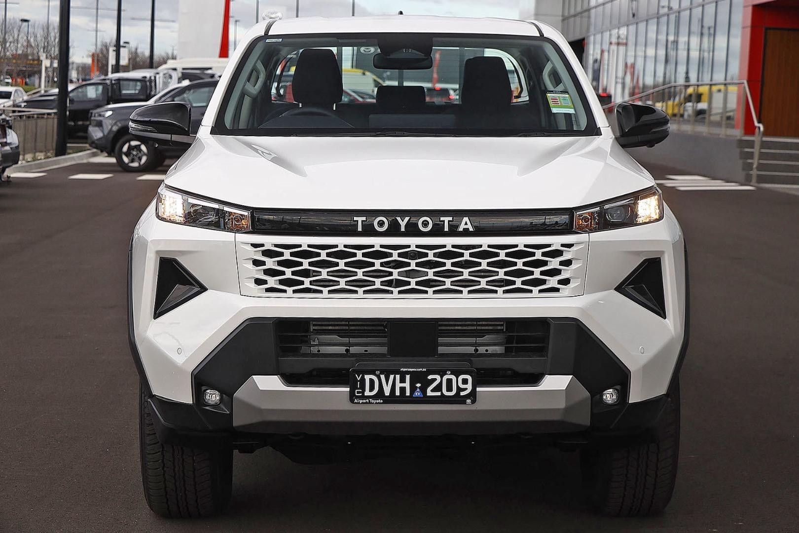 Toyota Hilux image 3