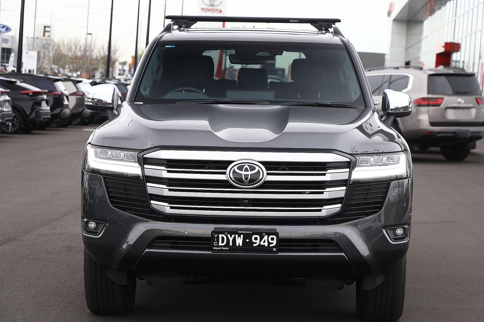 Toyota Landcruiser image 4