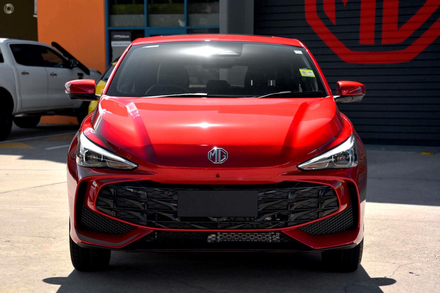 MG Mg3 image 2