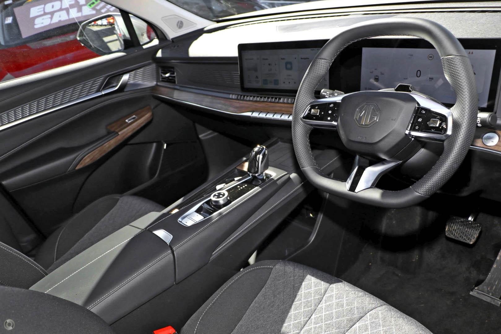 MG Qs image 4