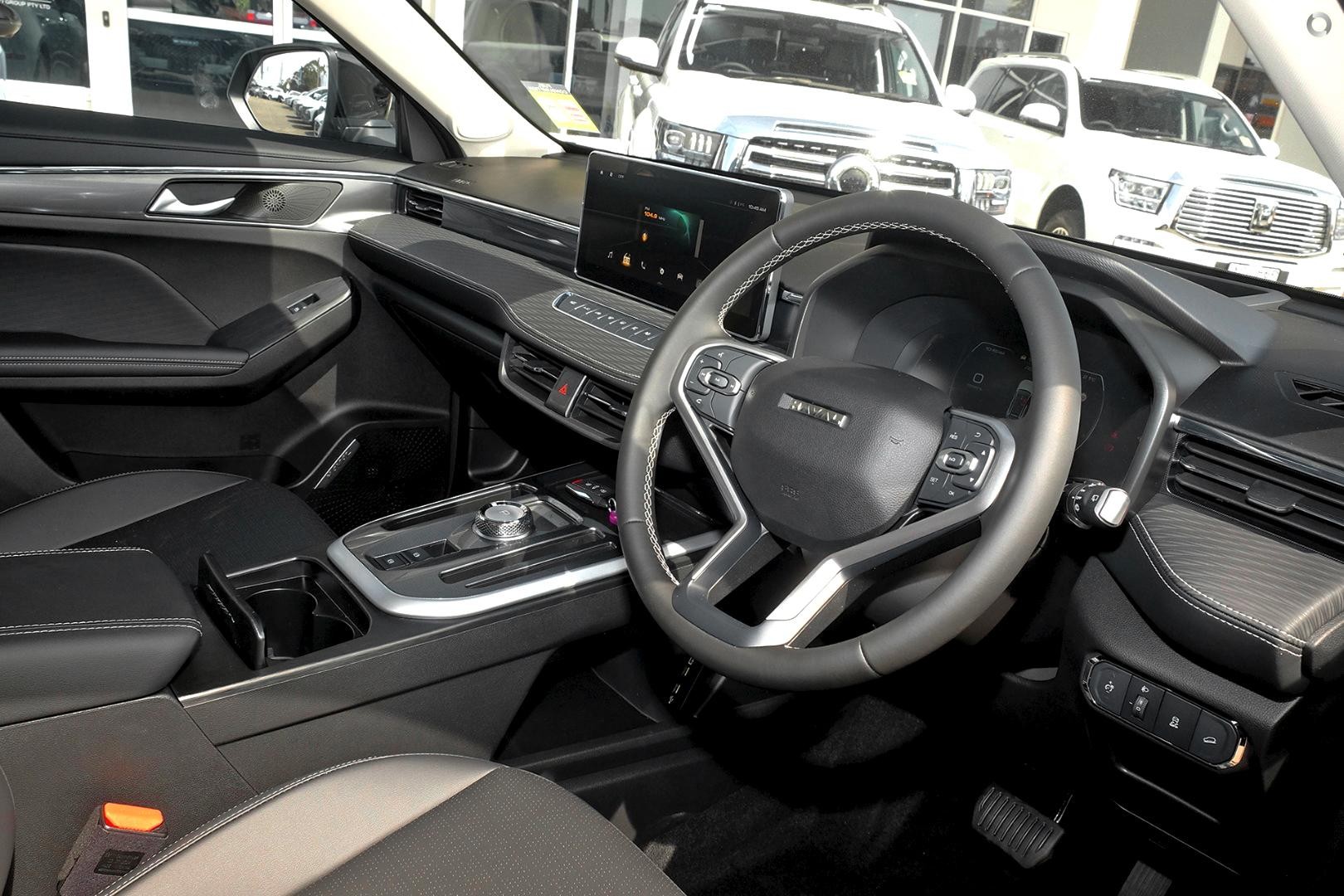 Gwm Haval Jolion image 4