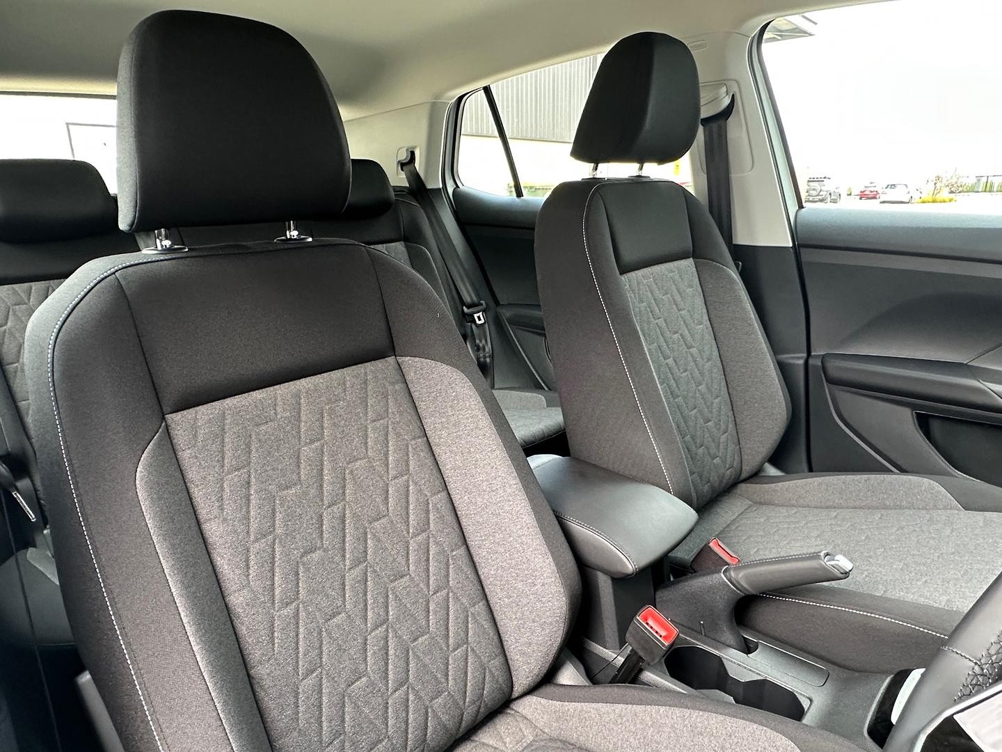 Volkswagen T-cross image 4