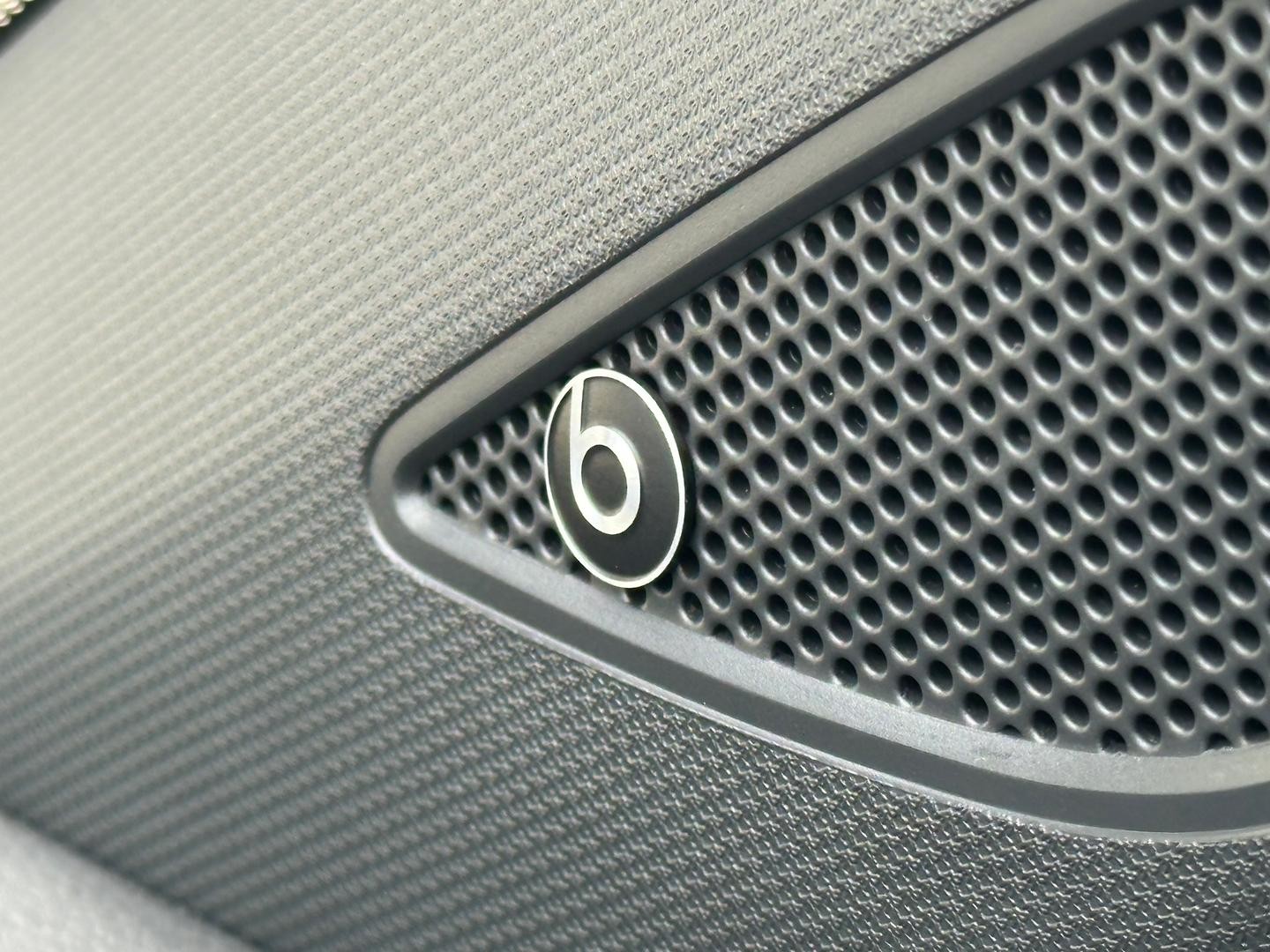 Volkswagen T-cross image 4