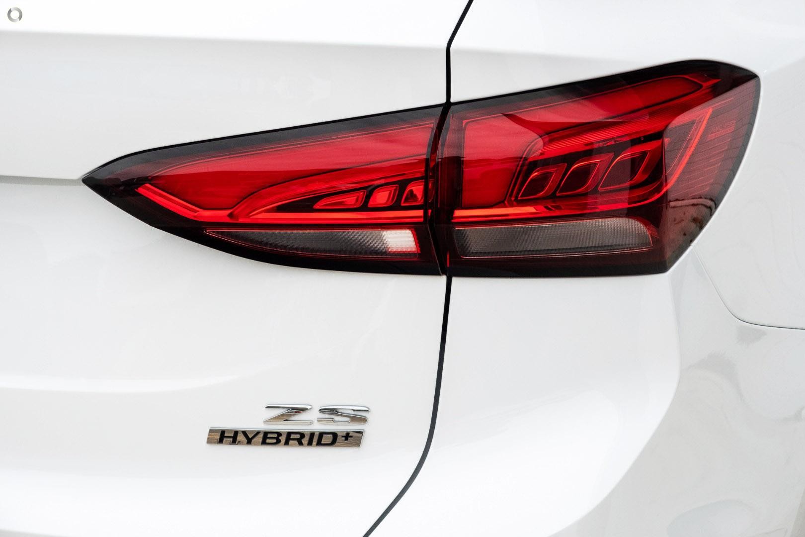 MG Zs image 4