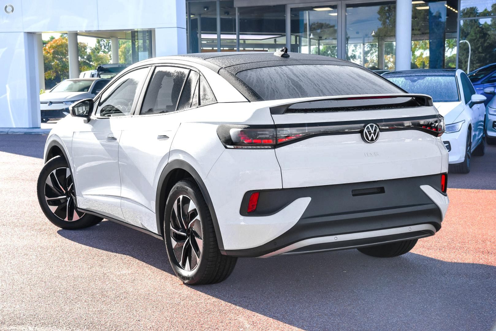 Volkswagen Id.5 image 4