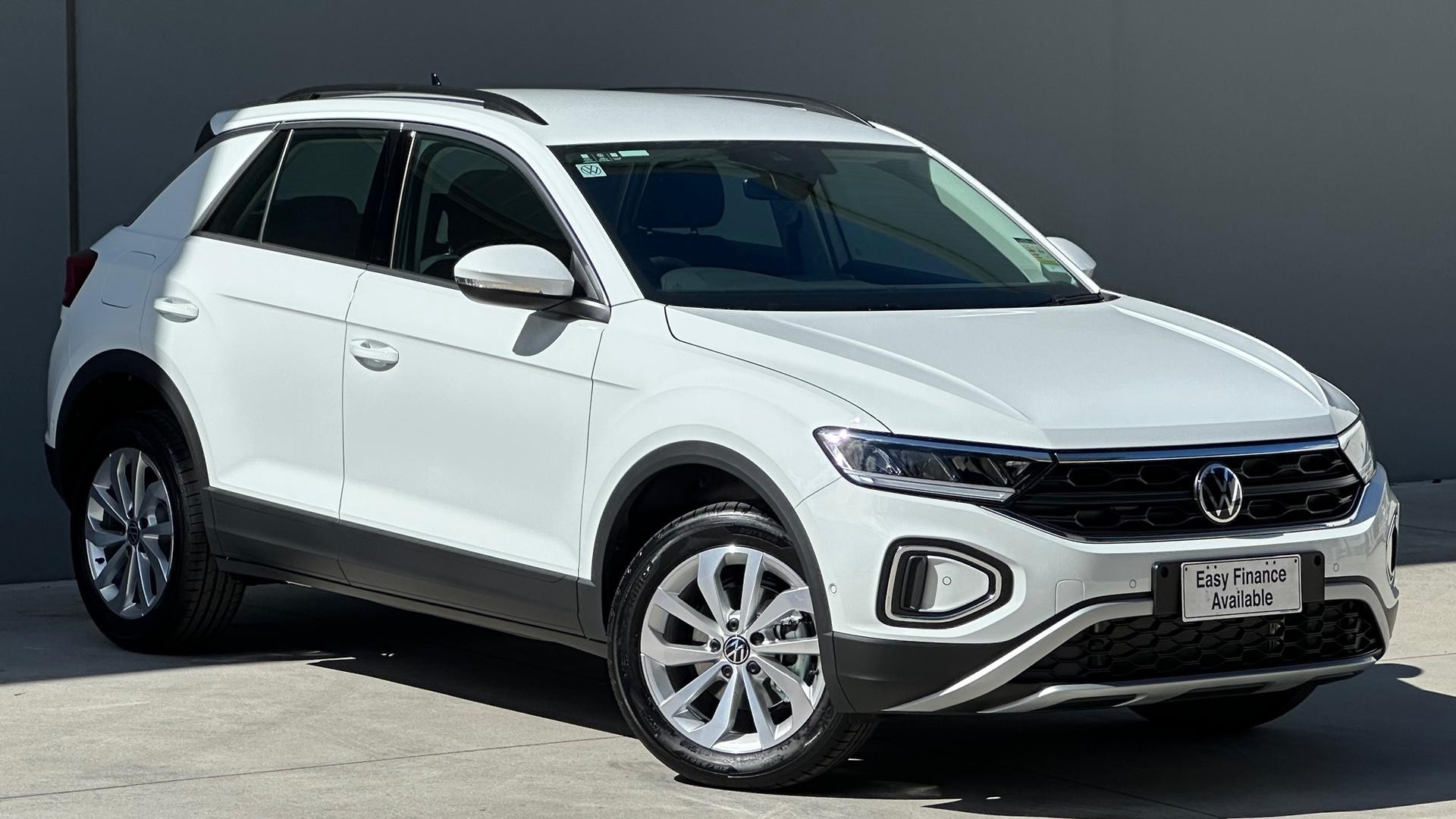 Volkswagen T-roc image 1