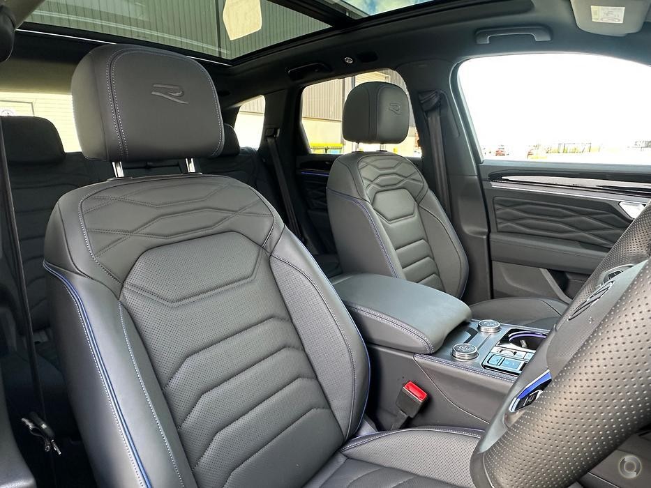 Volkswagen Touareg image 4