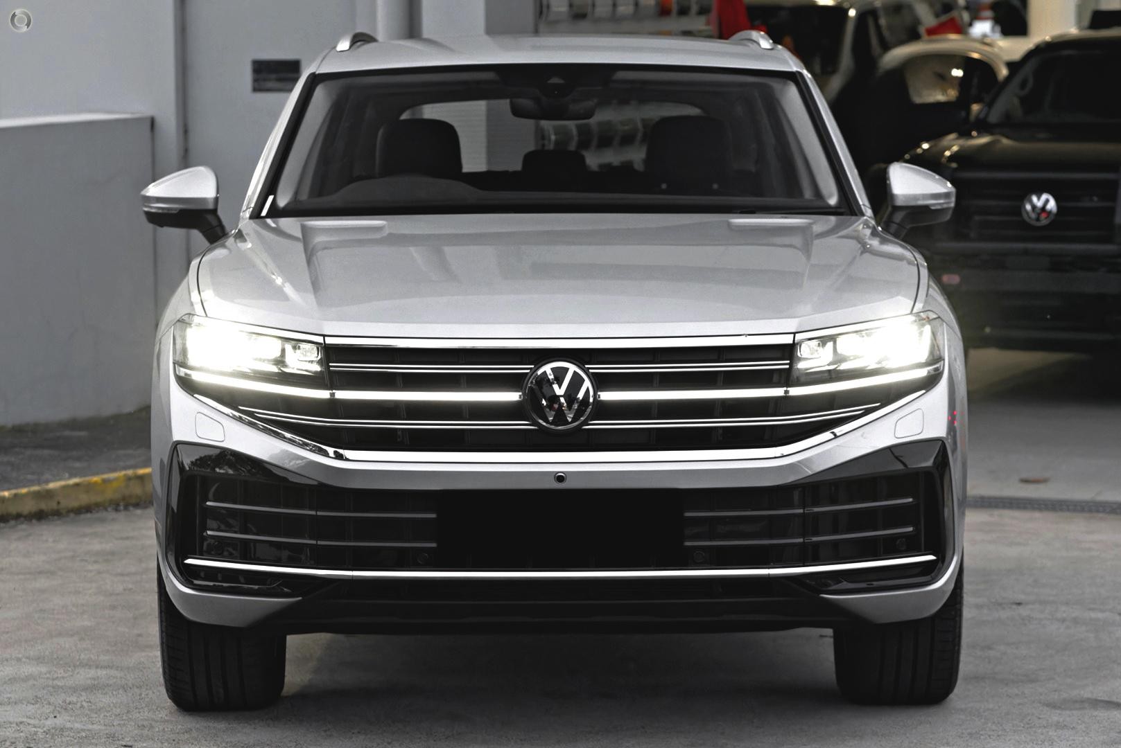 Volkswagen Touareg image 2