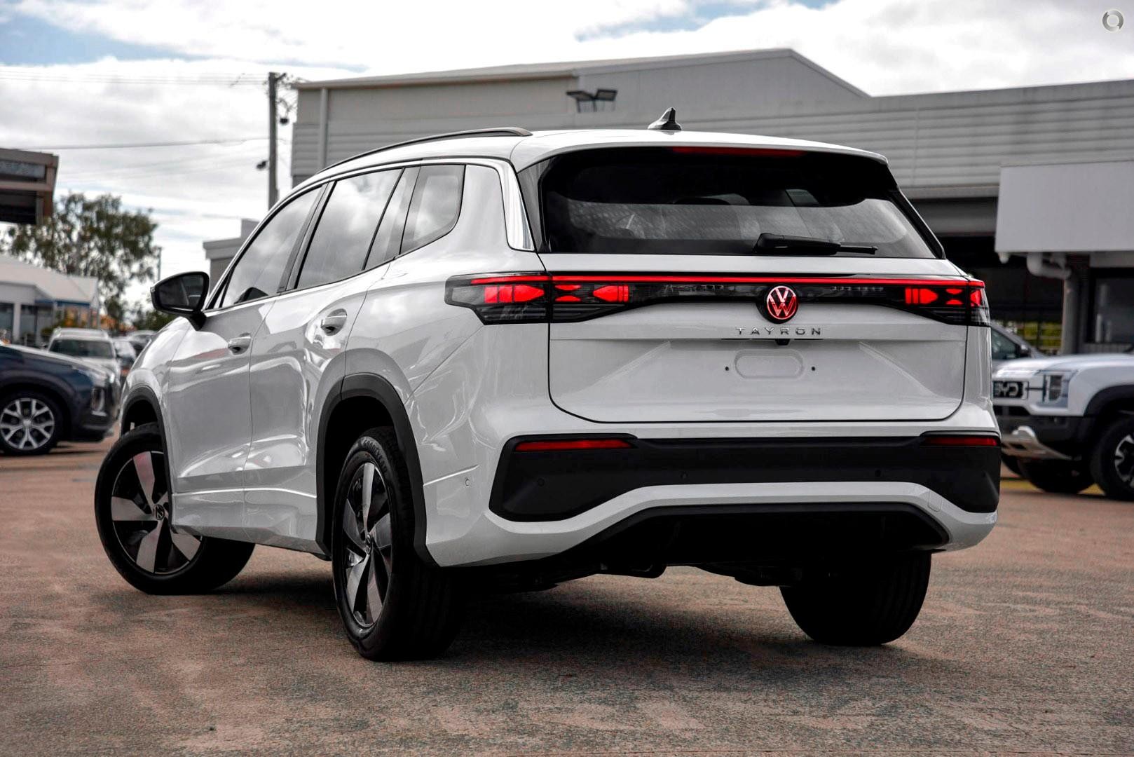 Volkswagen Tayron image 4