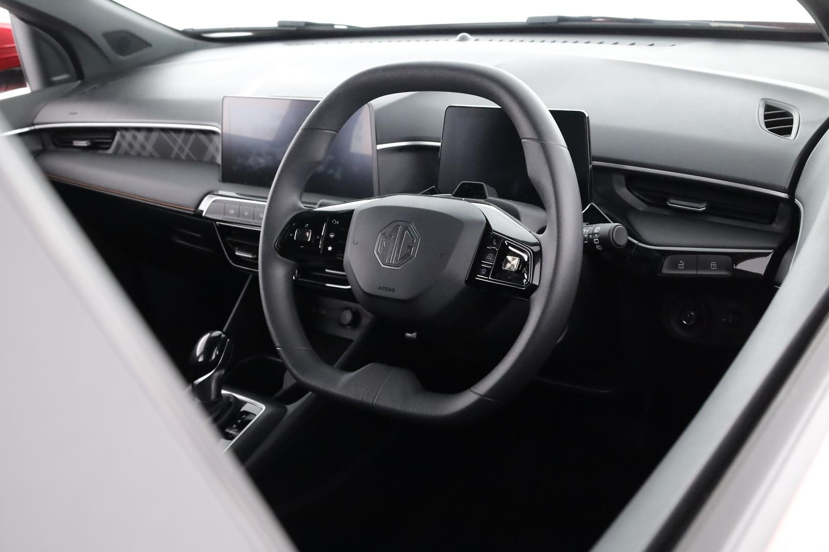 MG Mg3 image 4