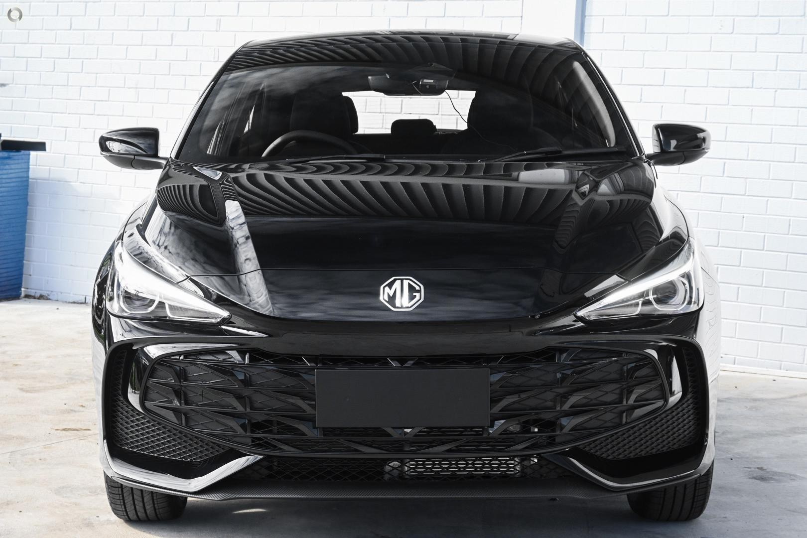 MG Mg3 image 2