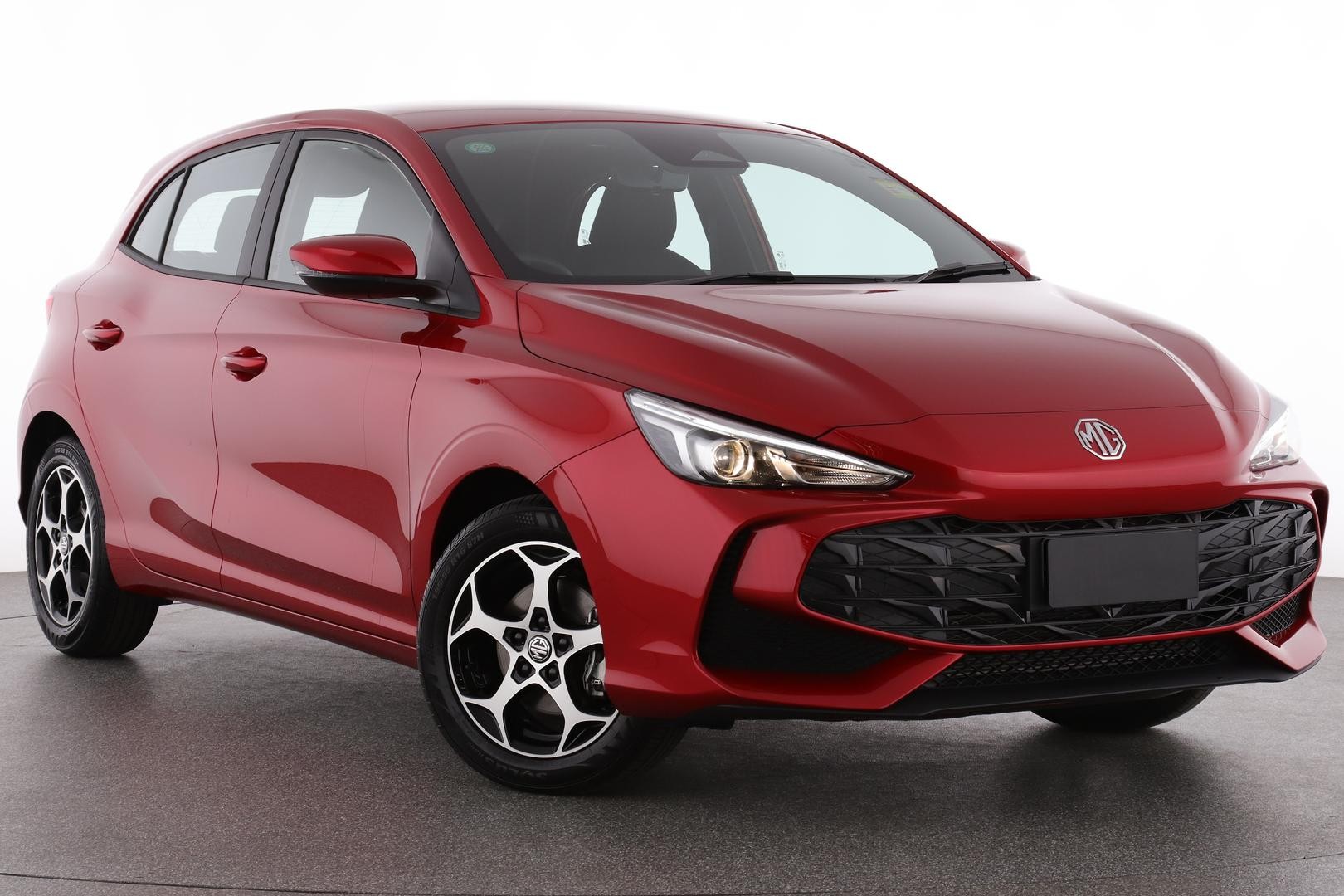MG Mg3 image 1