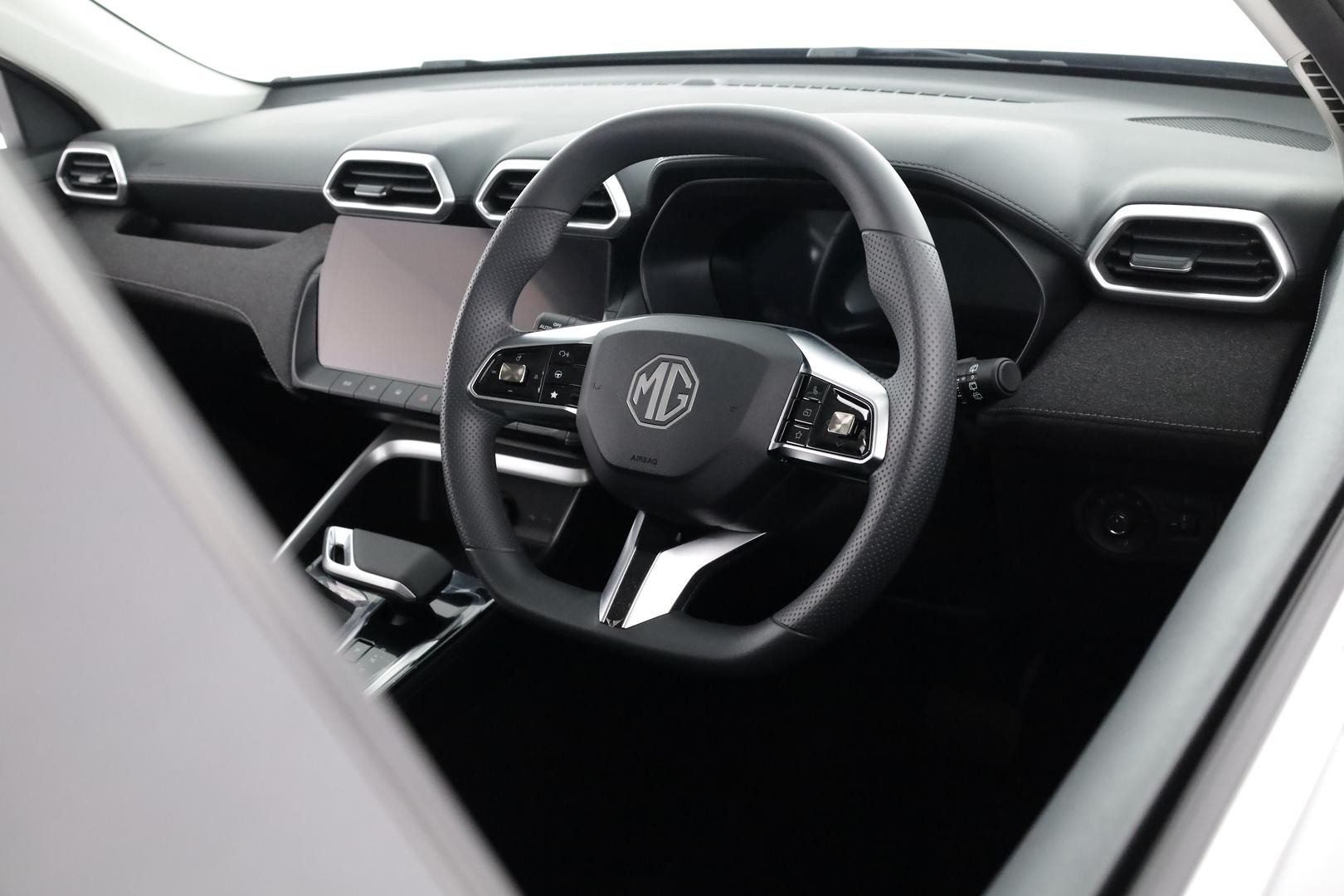 MG Zs image 4