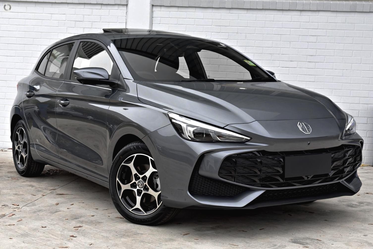 MG Mg3 image 1