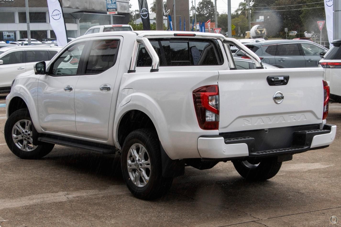 Nissan Navara image 4