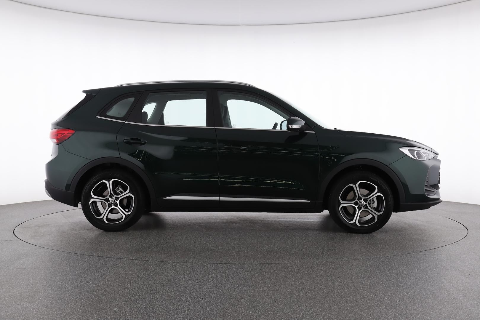 MG Zs image 2