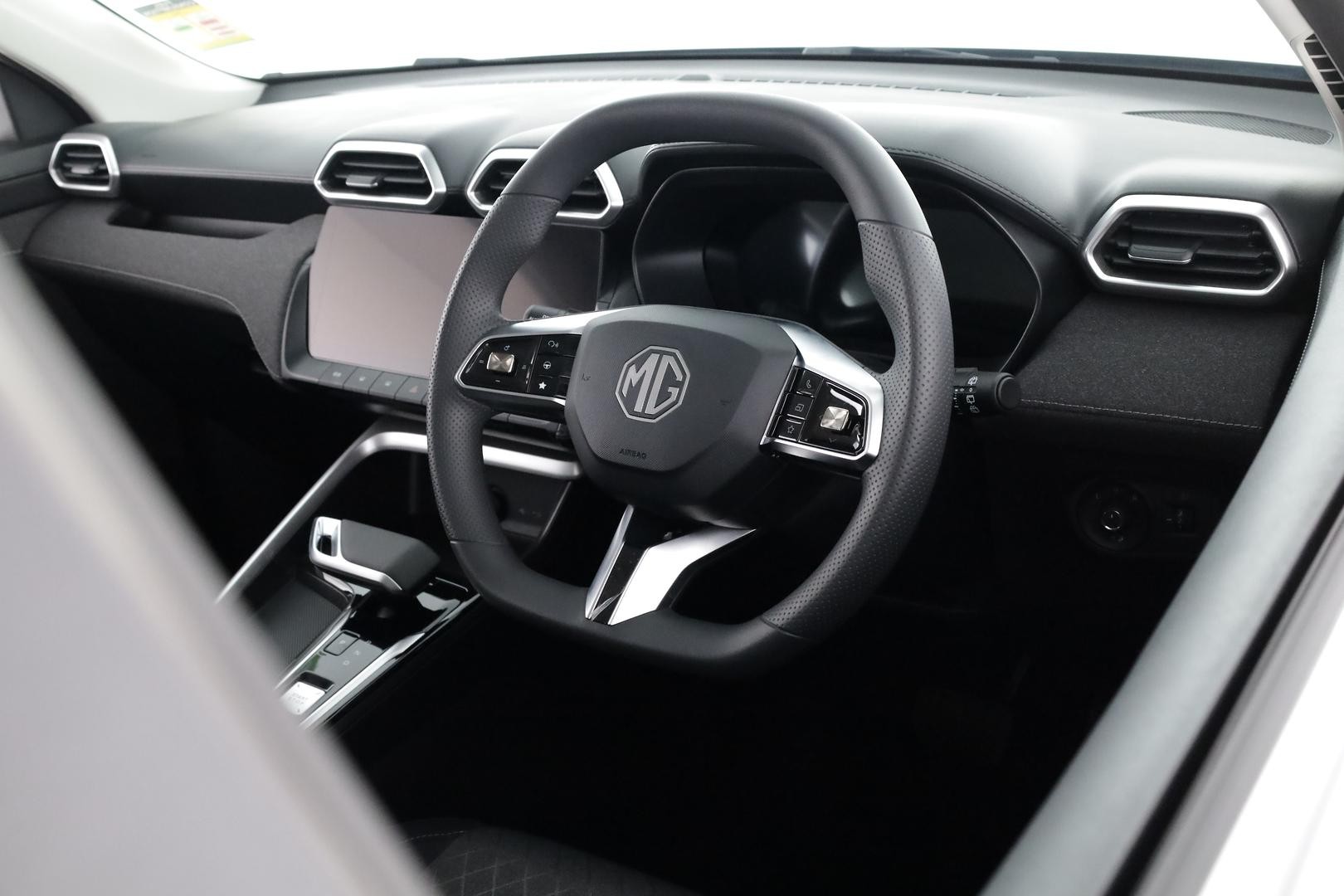 MG Zs image 4