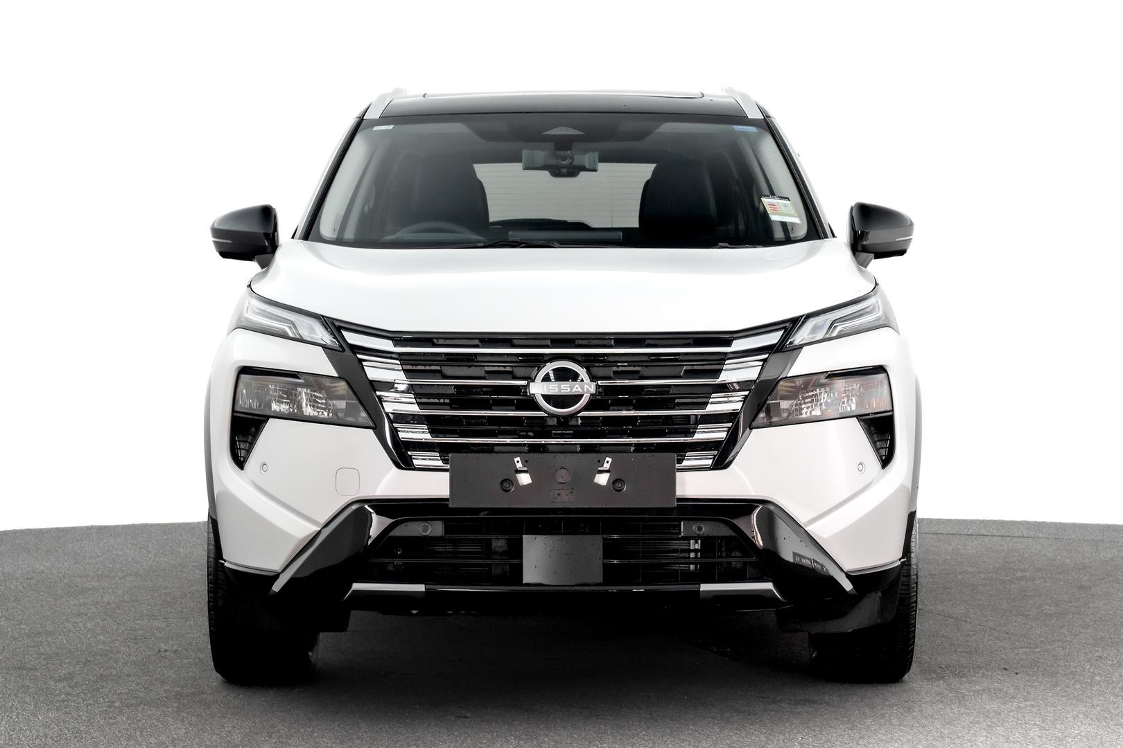 Nissan X-trail image 2