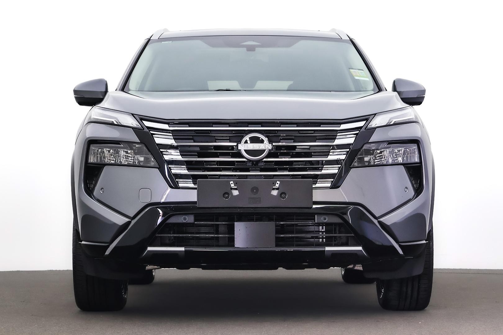 Nissan X-trail image 2