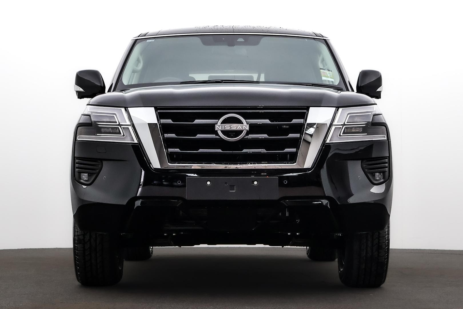 Nissan Patrol image 2