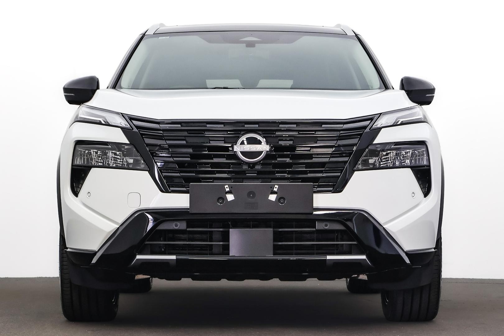 Nissan X-trail image 2