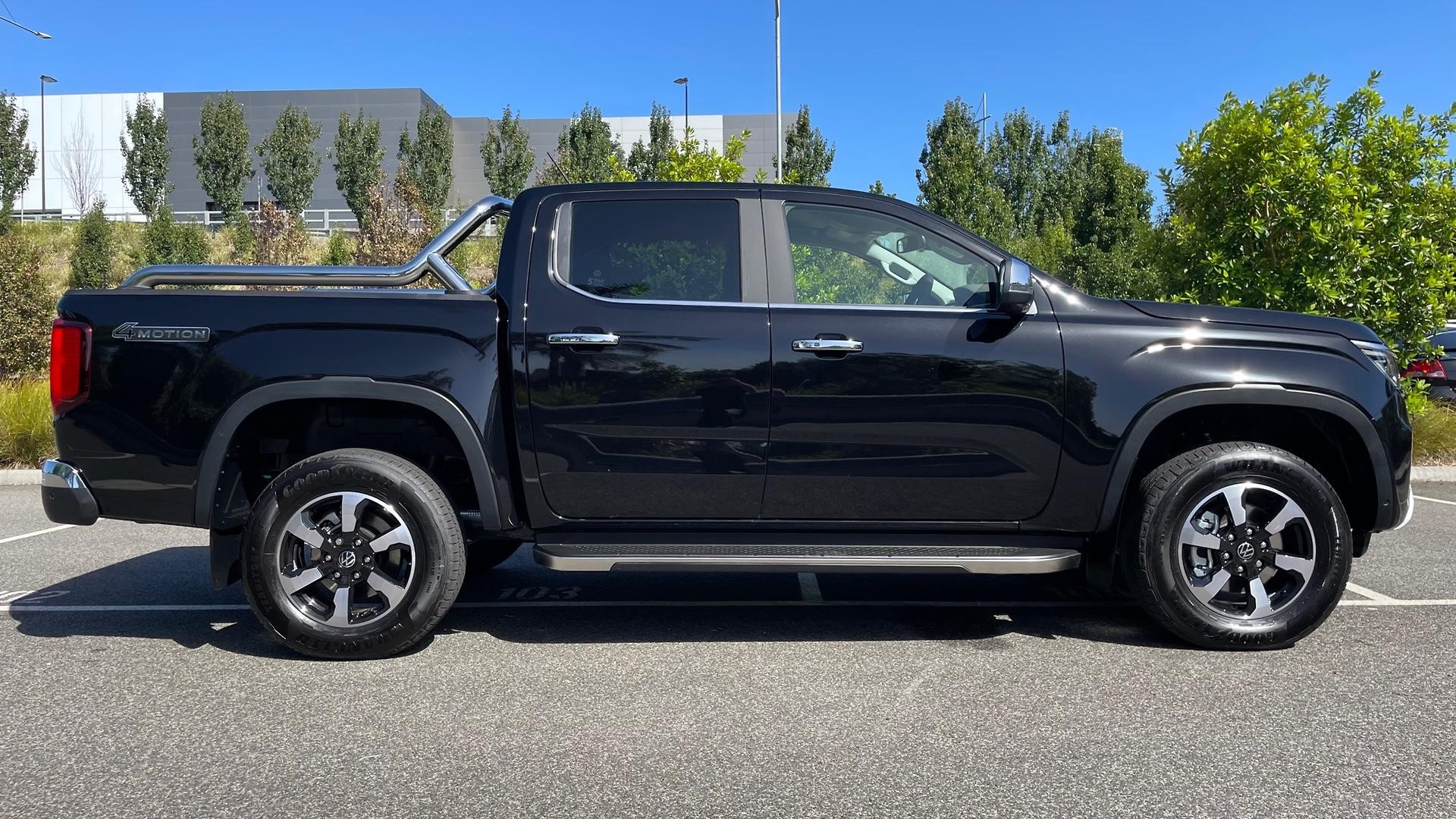 Volkswagen Amarok image 3