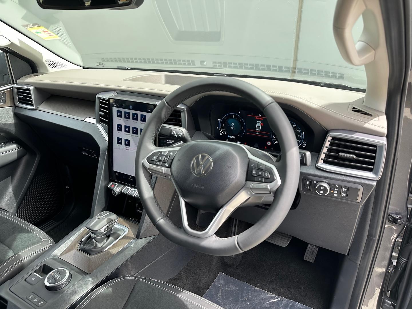 Volkswagen Amarok image 4