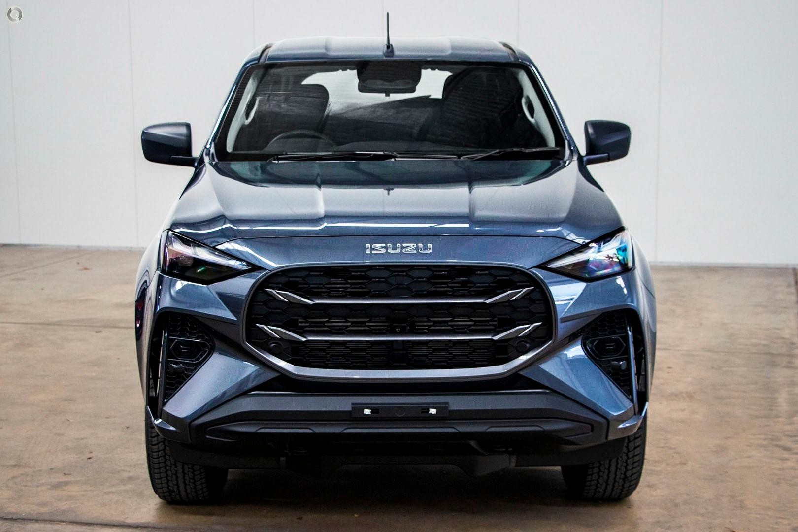 Isuzu Mu-x image 2