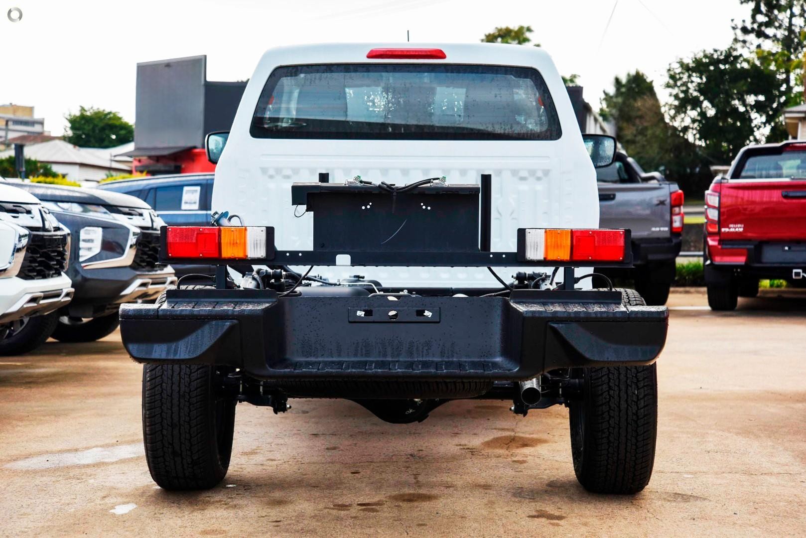 Isuzu D-max image 3