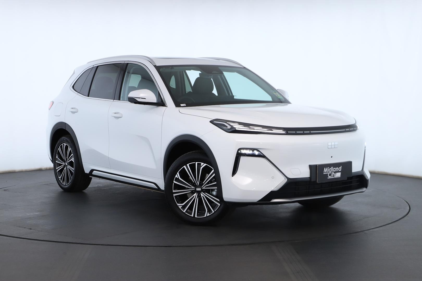Geely Starray Em-i image 1