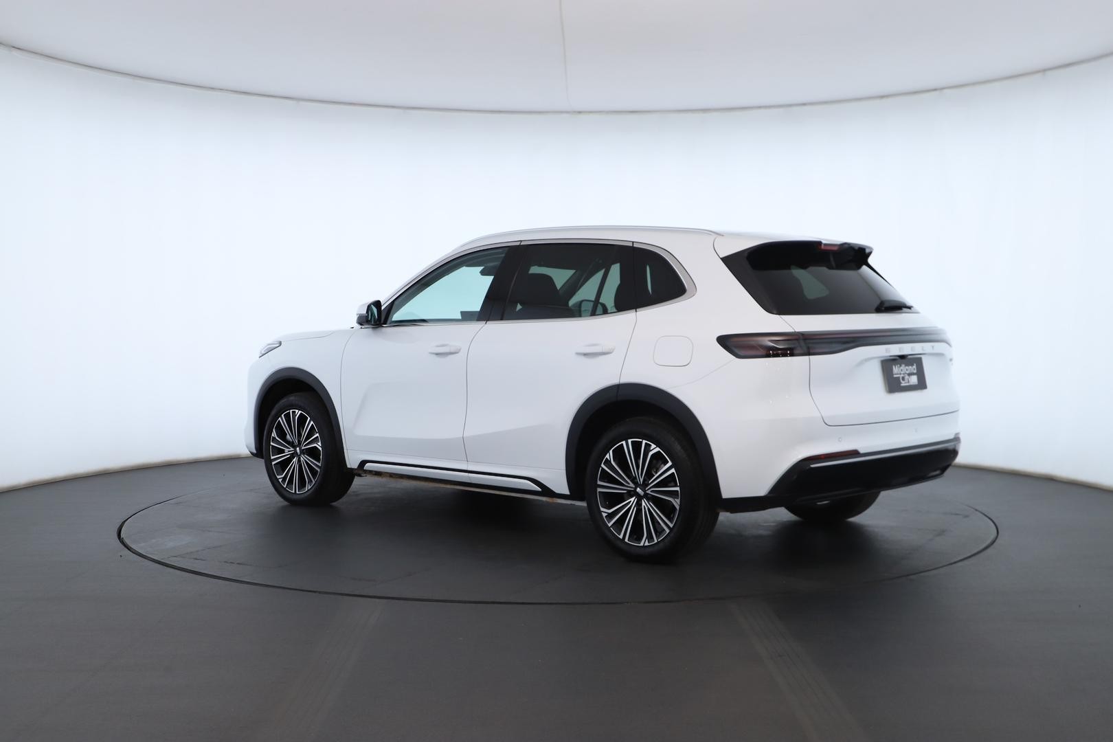 Geely Starray Em-i image 4