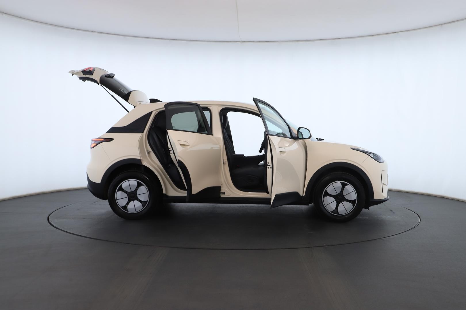 Geely Ex2 image 3