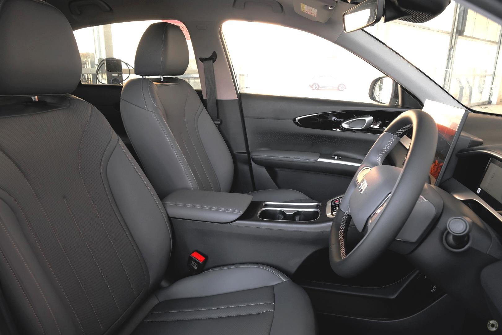 Geely Ex2 image 4