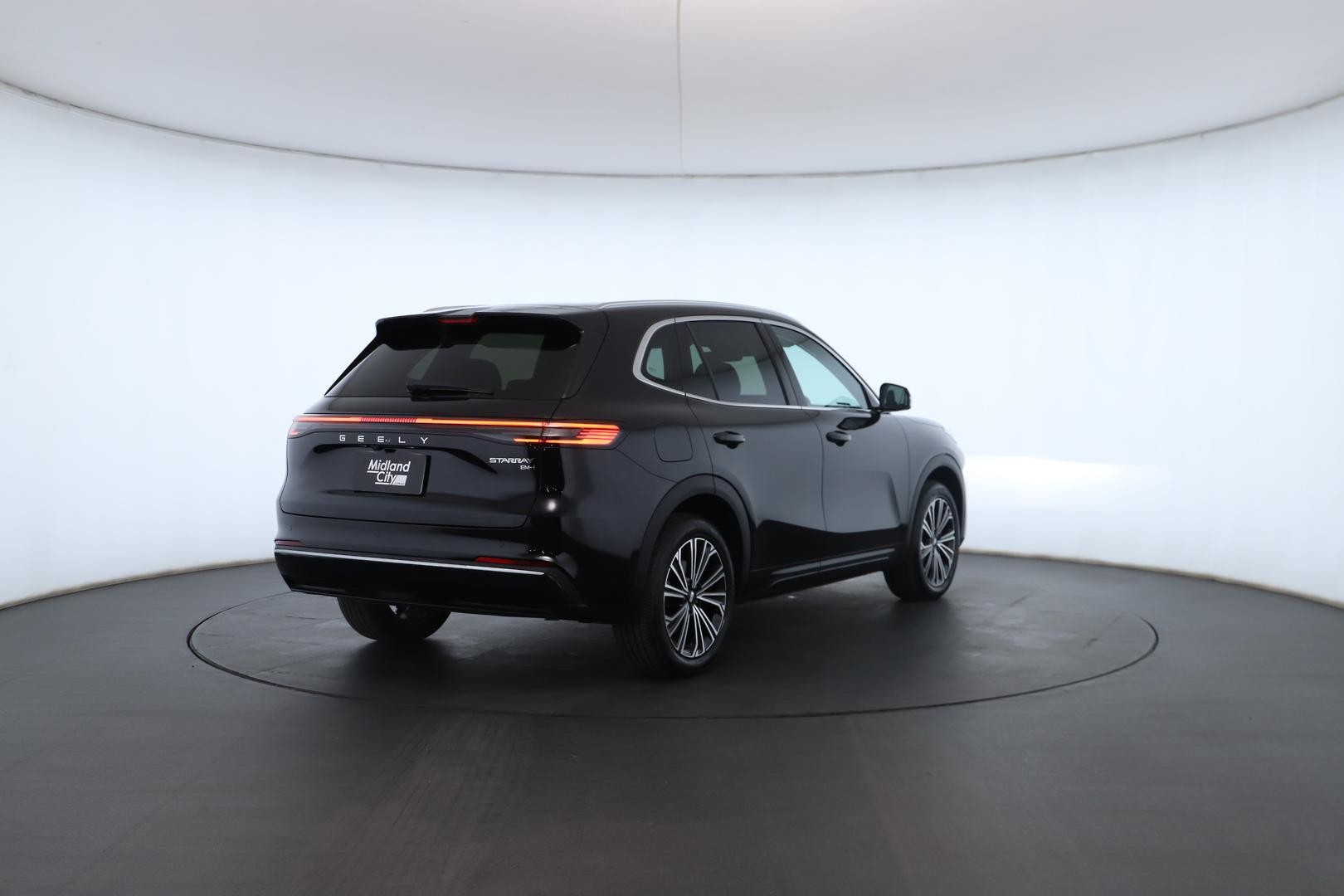 Geely Starray Em-i image 2