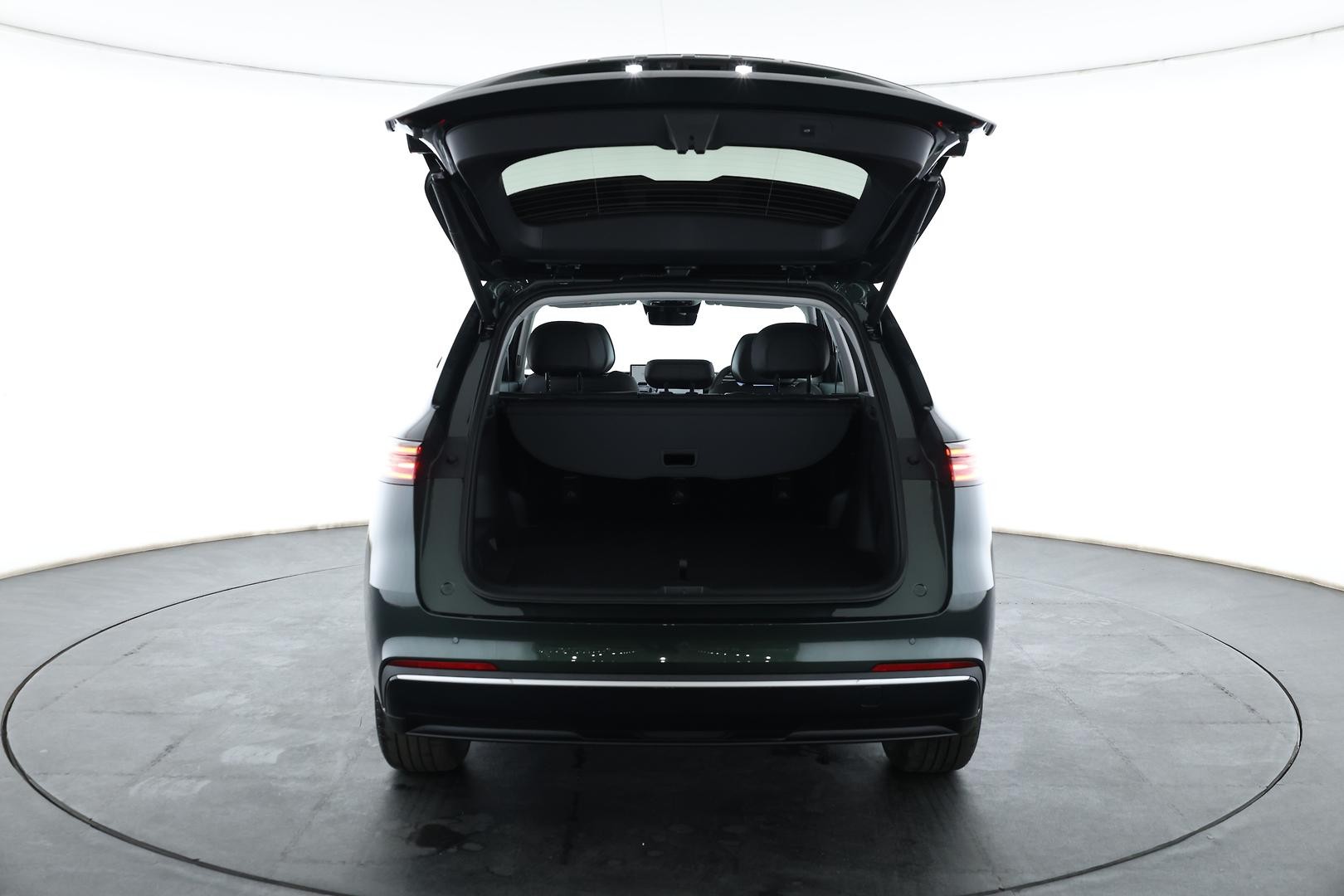 Geely Starray Em-i image 4
