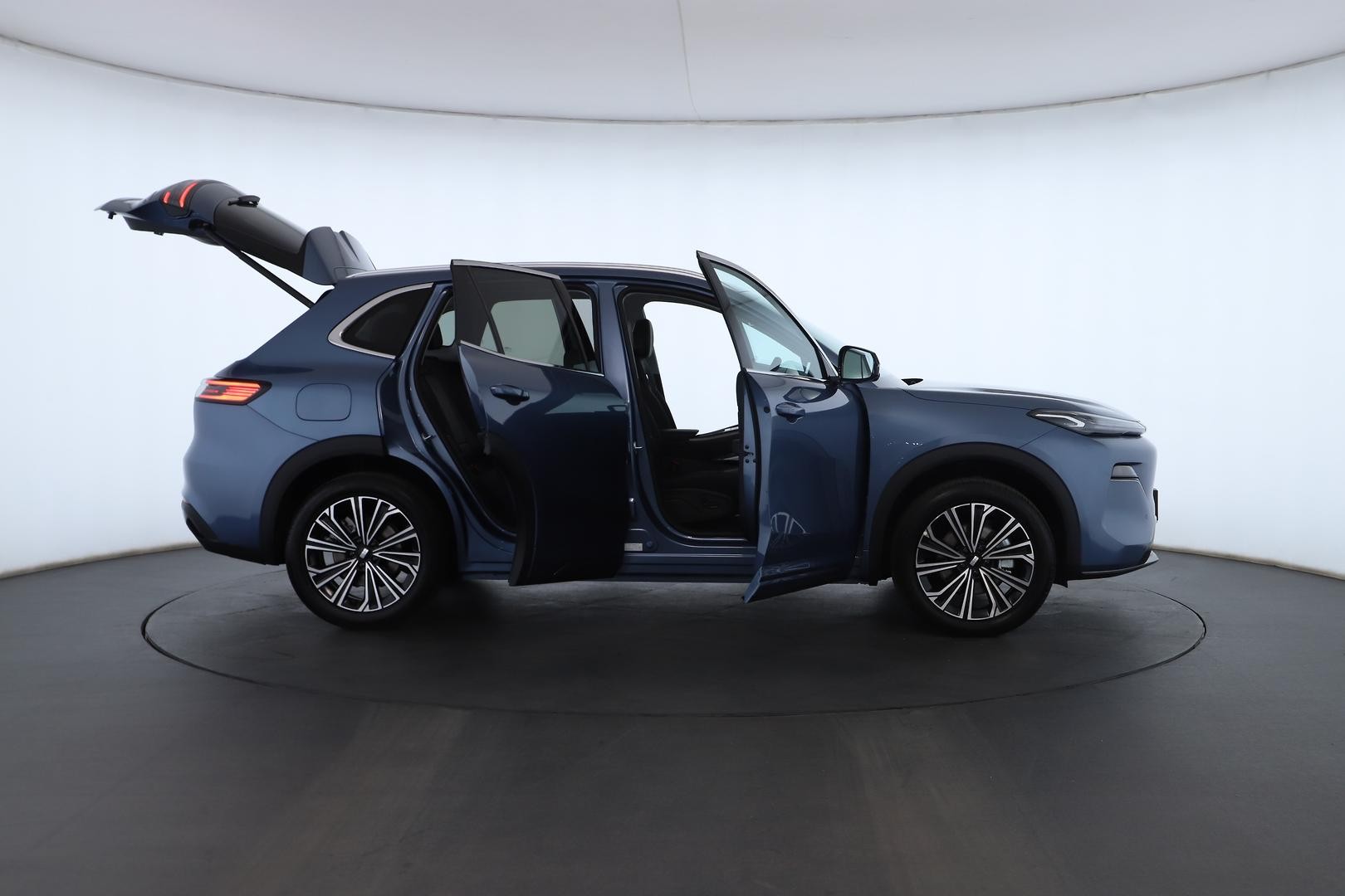 Geely Starray Em-i image 3
