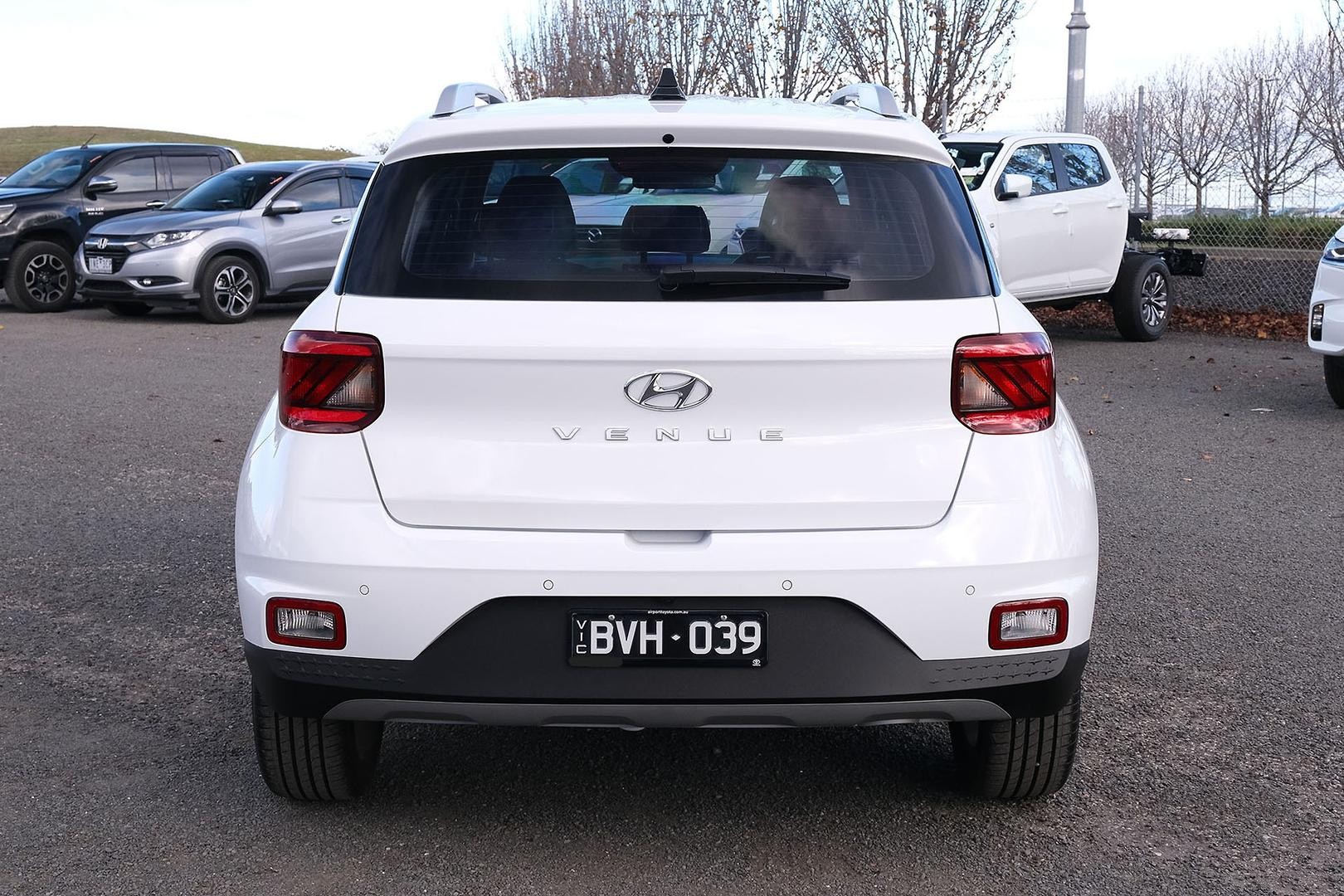 Hyundai Venue image 4