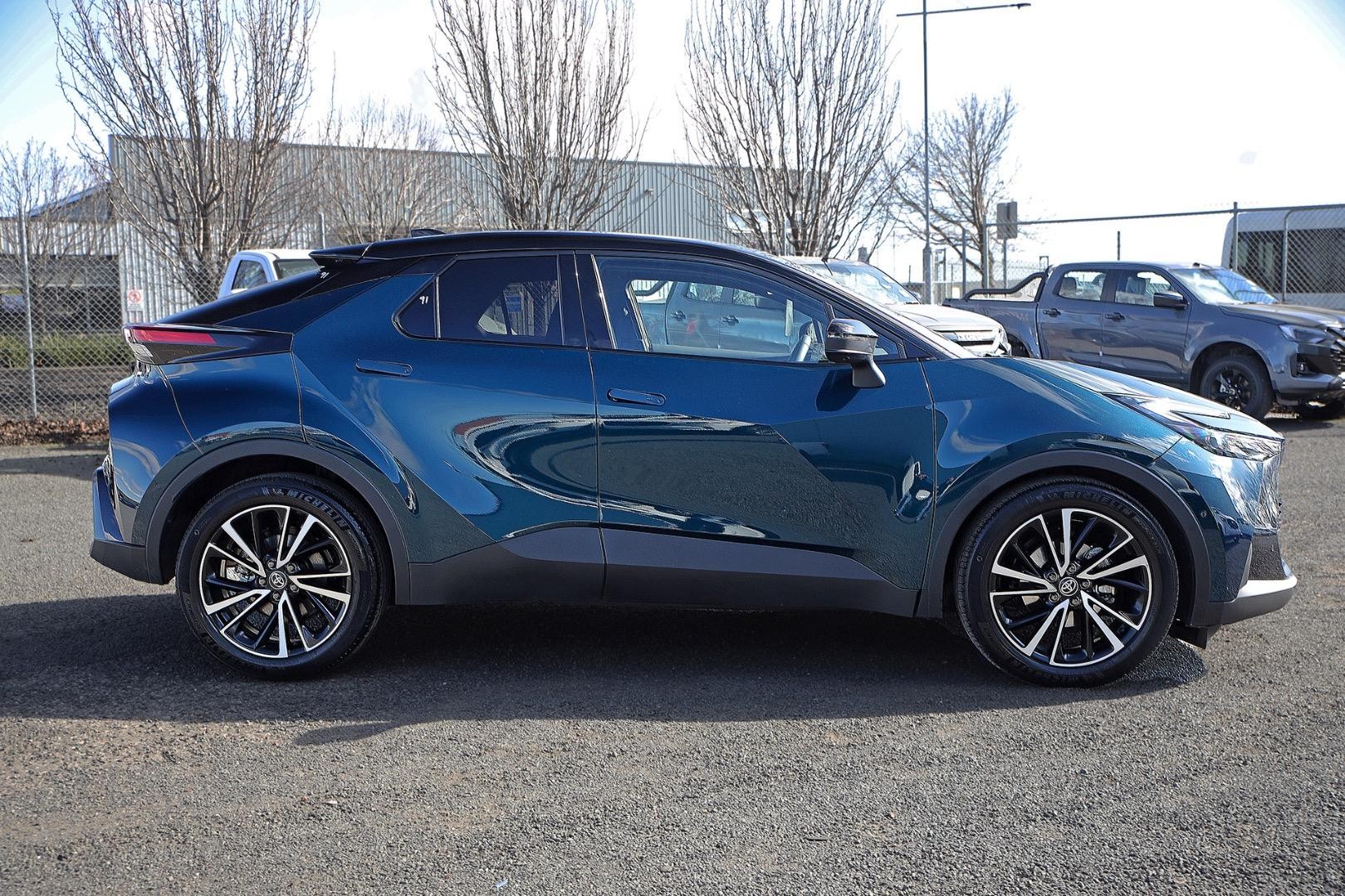 Toyota C-hr image 3