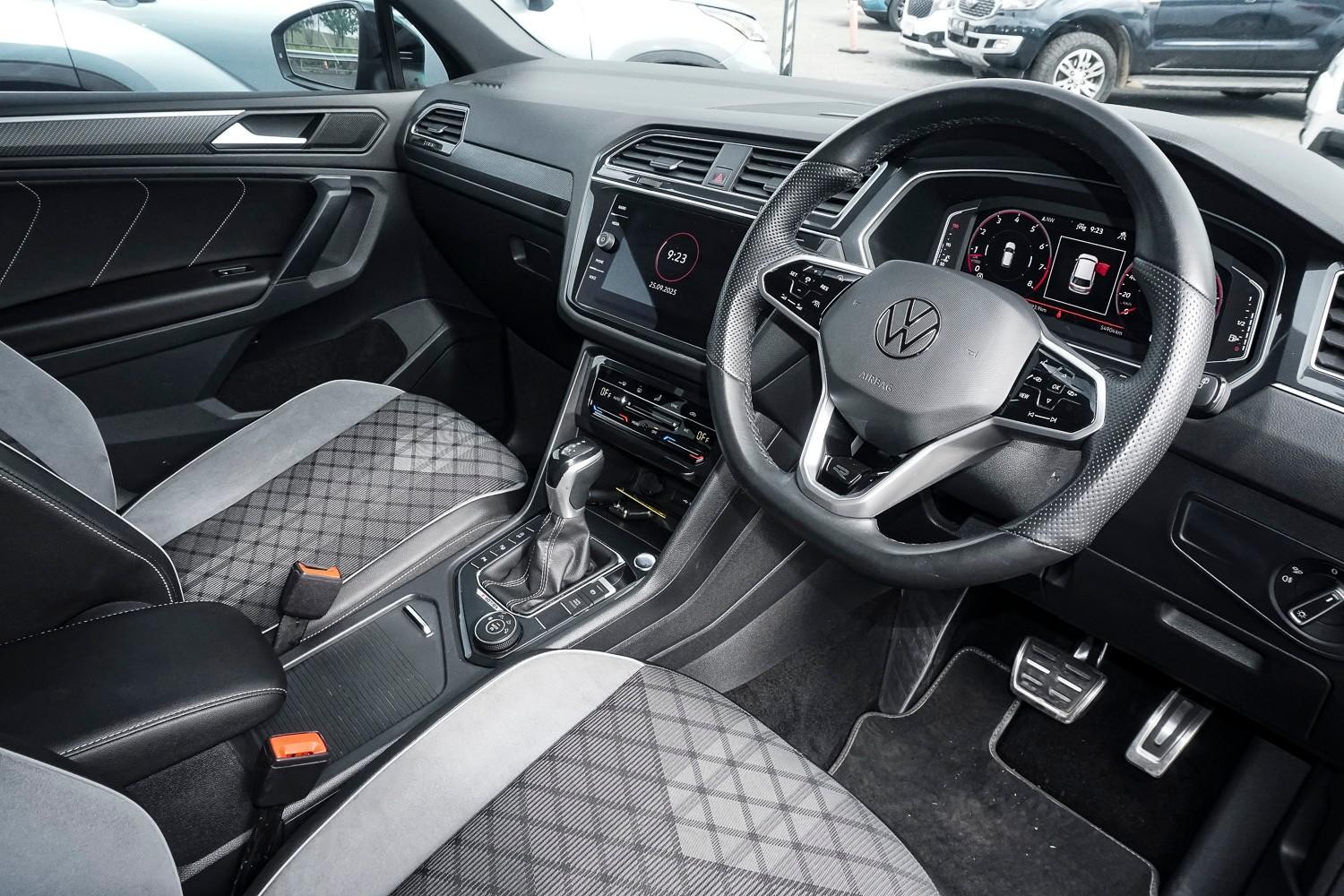 Volkswagen Tiguan image 2